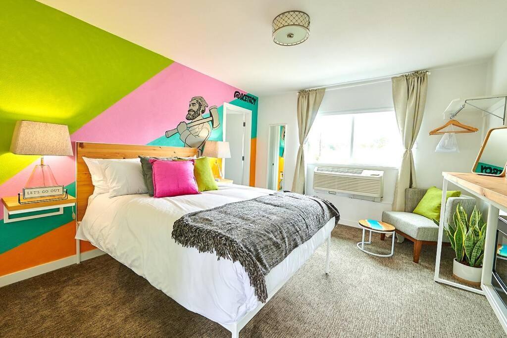 Kenton Hotel Портланд Екстериор снимка