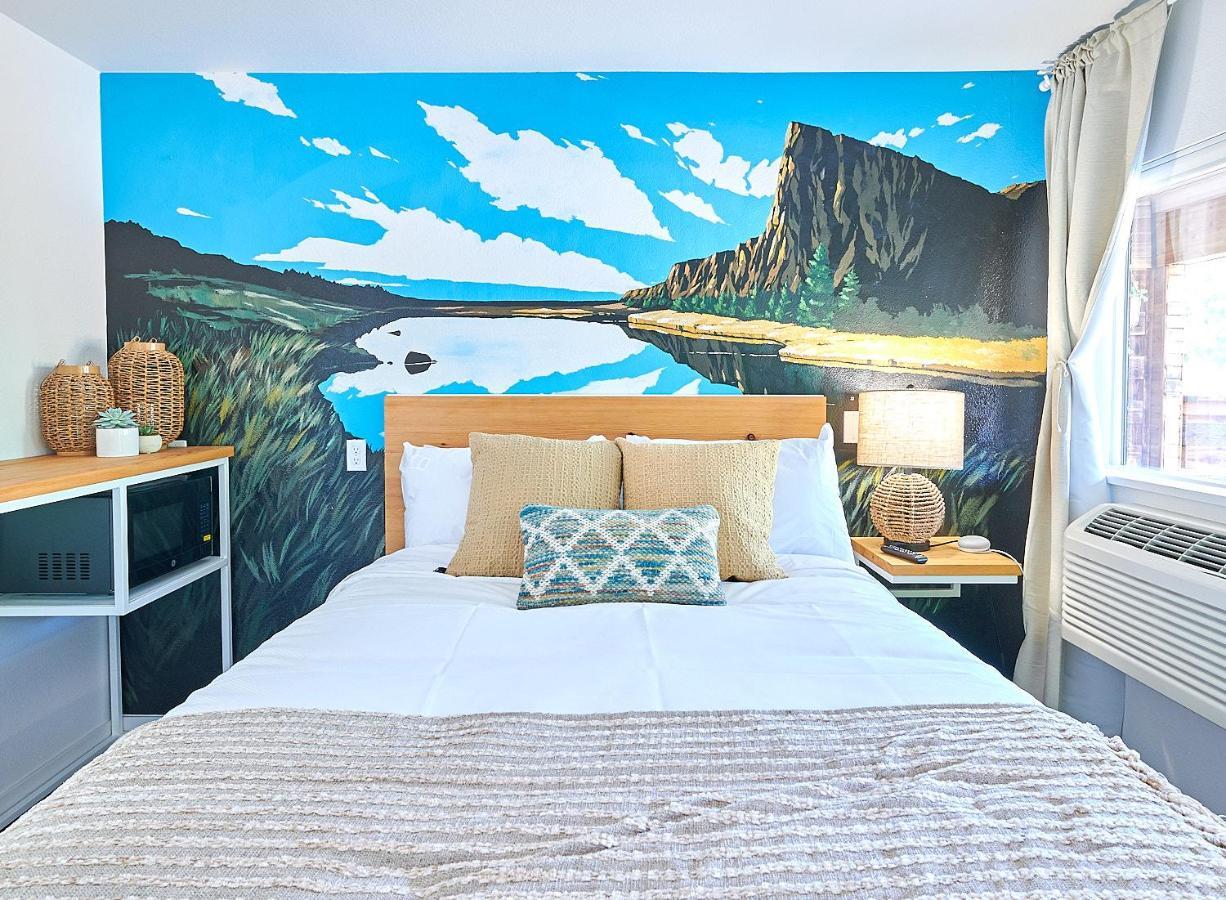 Kenton Hotel Портланд Екстериор снимка